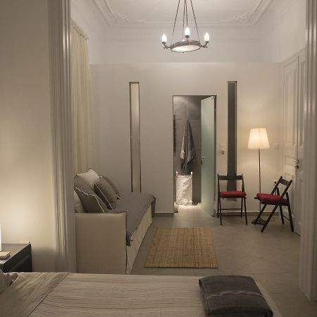 Athenian Neoclassical Apartment Екстериор снимка